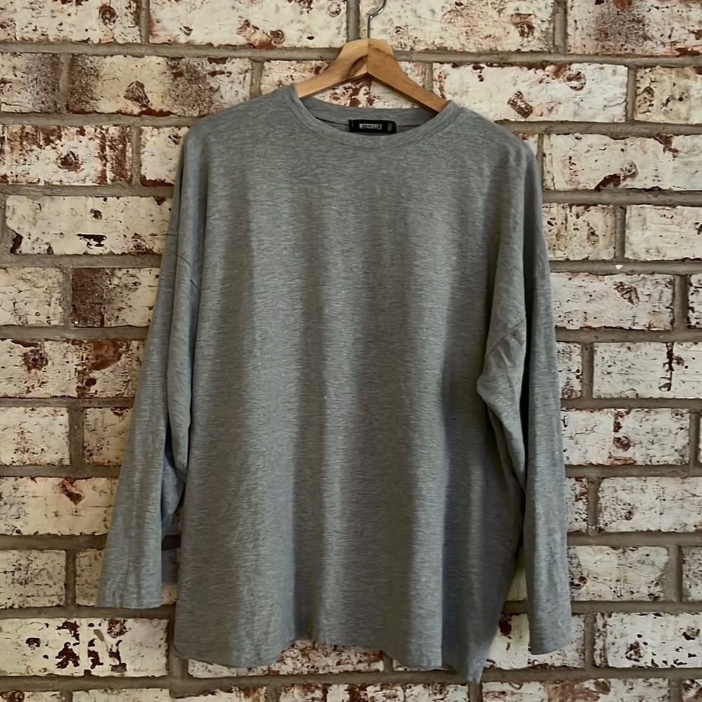 Gray long sleeve - graphic design on back